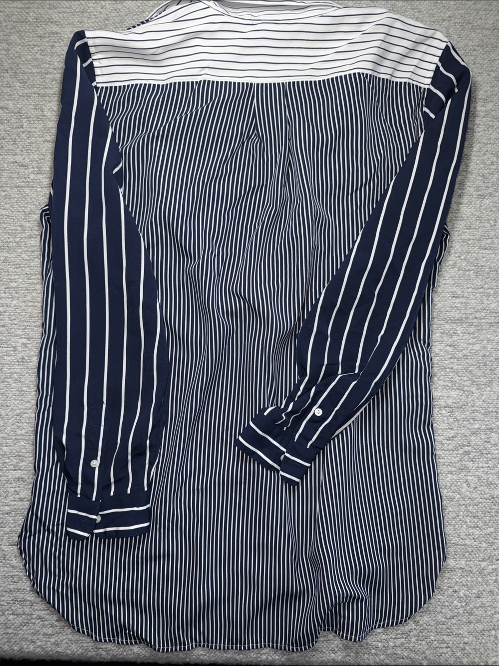Lauren Ralph Lauren Navy and White Striped Button-Up Shirt Size M - Picture 8 of 10